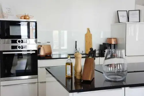 FIRST SELLIN Appartement 6