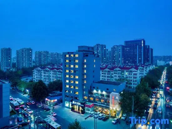 Xana Lite Hotelle（Qingdao North Station Shuiqinggou Metro Station Store)