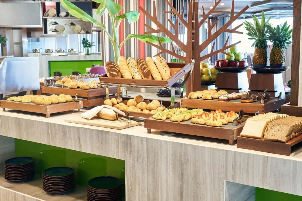 Novotel Hanoi Thai Ha