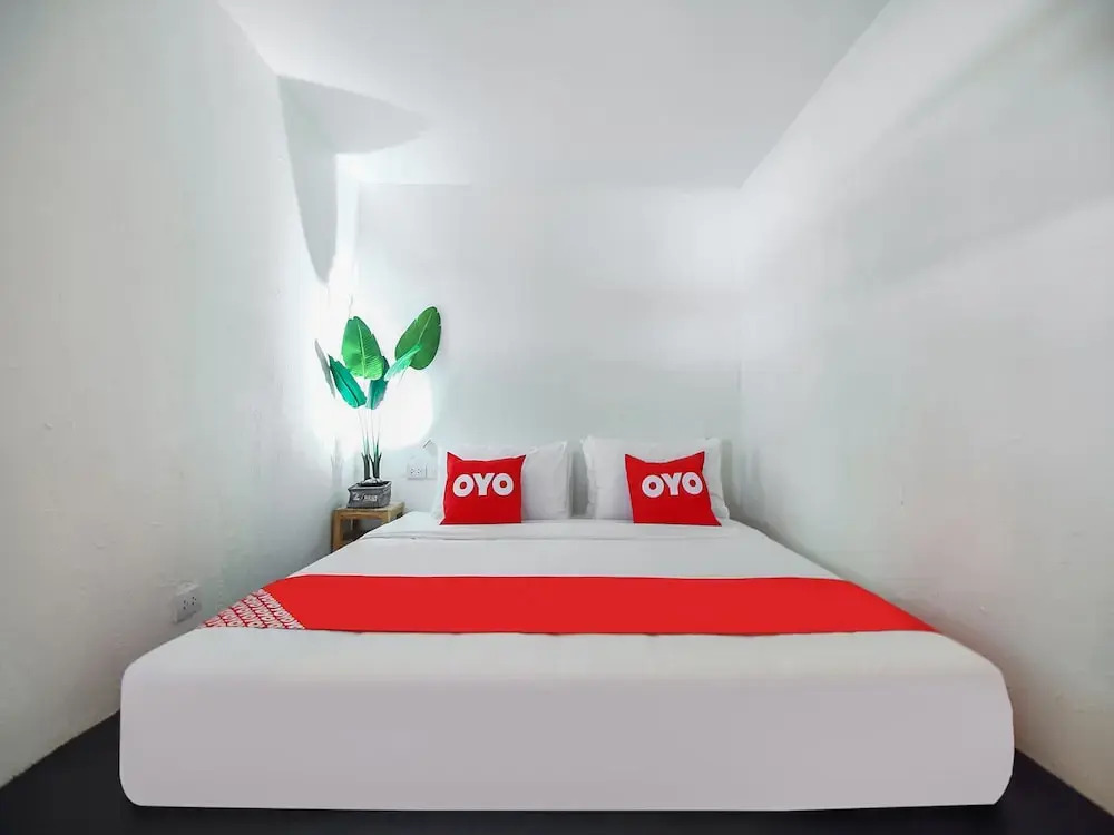 OYO 267 Chaba Poshtel