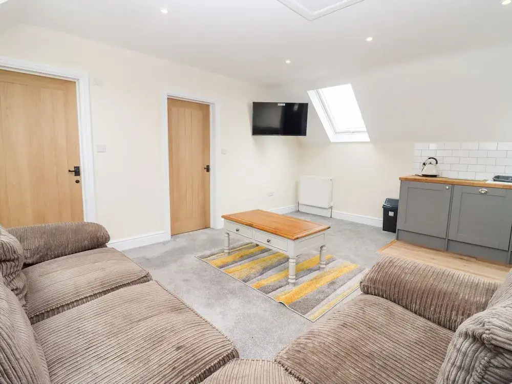 Bears Court The Flat