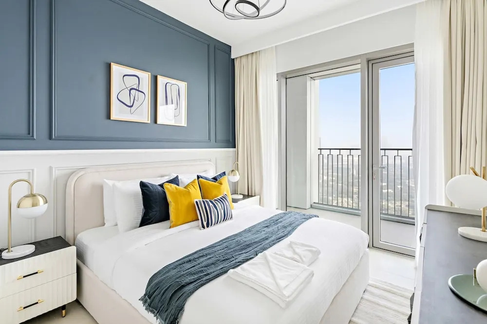 Royal Vista - Luxury 2BR Apartment at Downtown Views II - Downtown