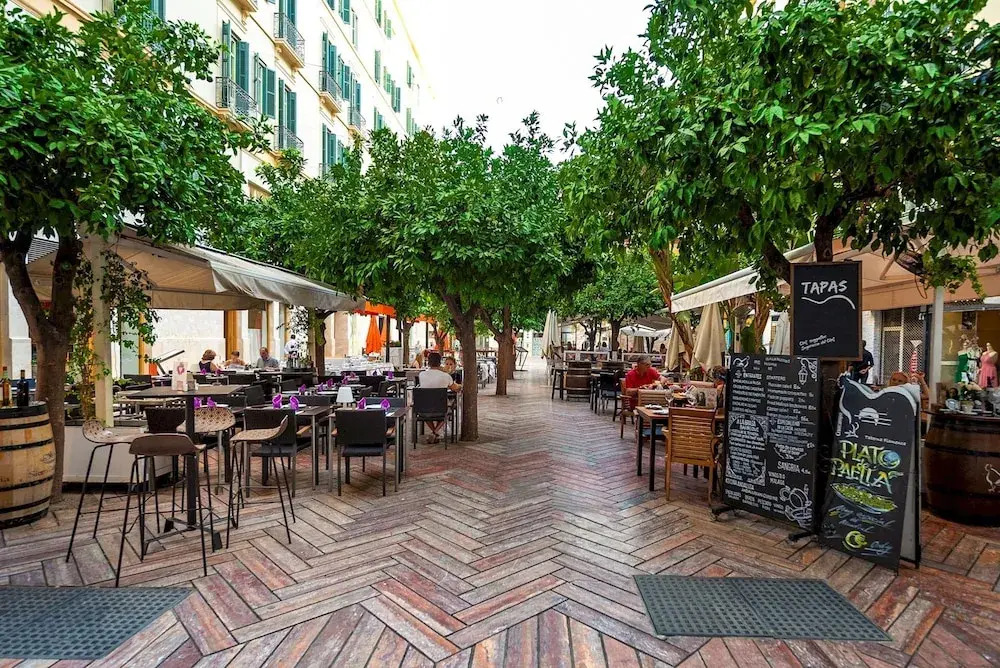 Genteel Home Plaza de las Flores