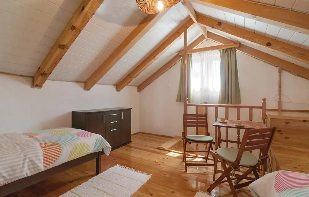 Gorgeous Home In Postira