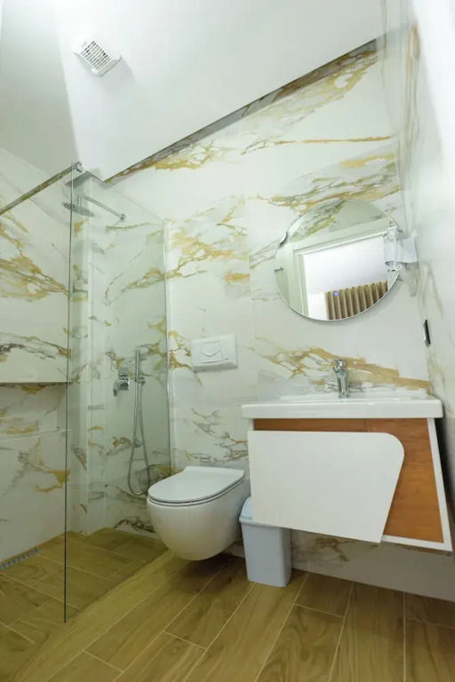 Kevins ApartHotel