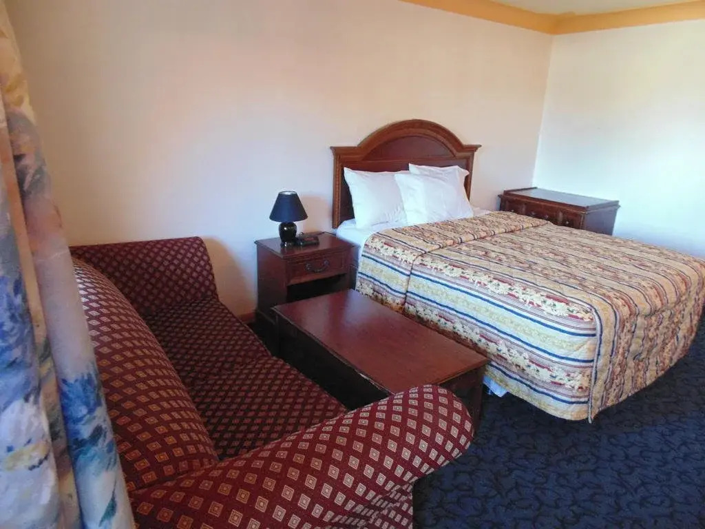 Capri Motel