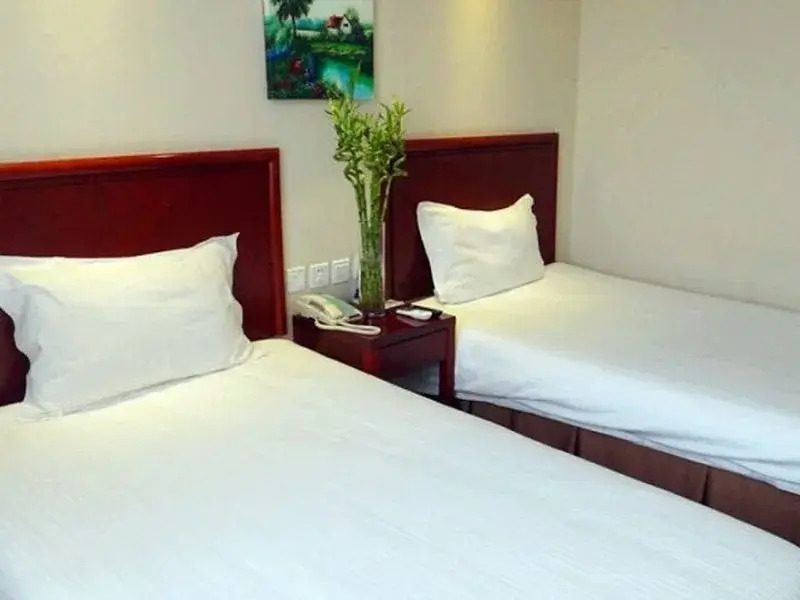 GreenTree Inn Beijing Dahongmen Subway Station Express Hotel