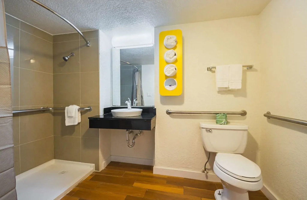 Motel 6-Garland, TX - Northeast Dallas