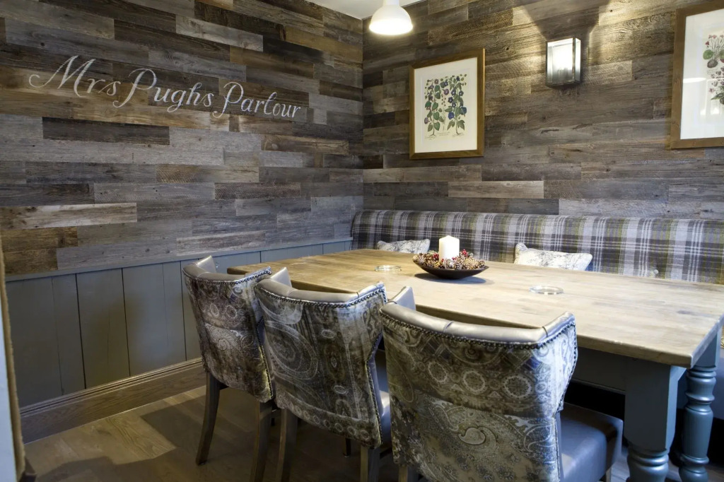 Burlton Inn