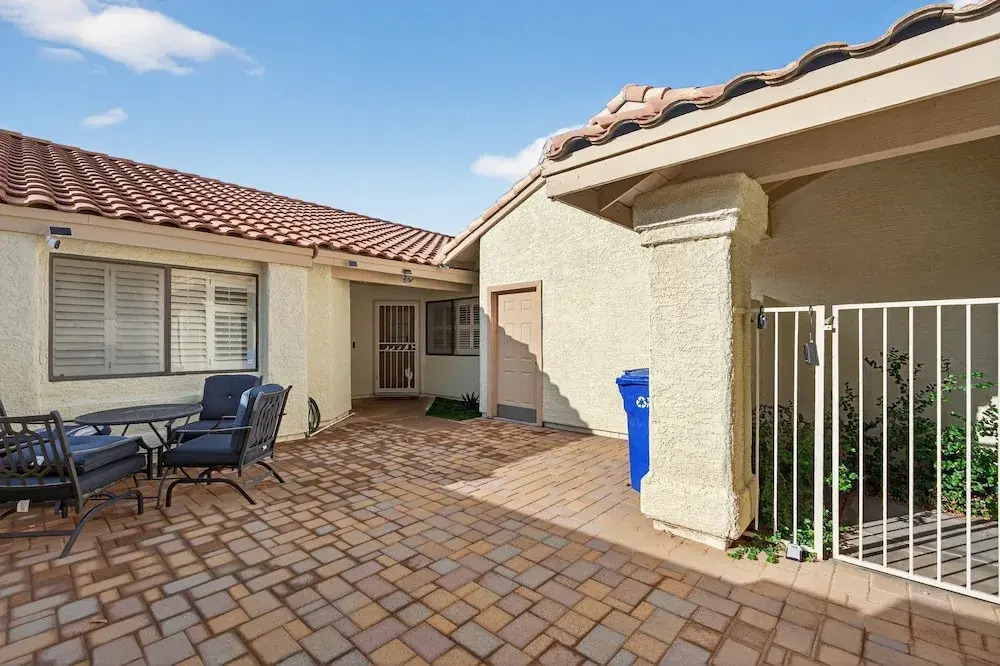 Tempe Oasis With Fire Pit & Bbq Lounge 2 Bedroom Home