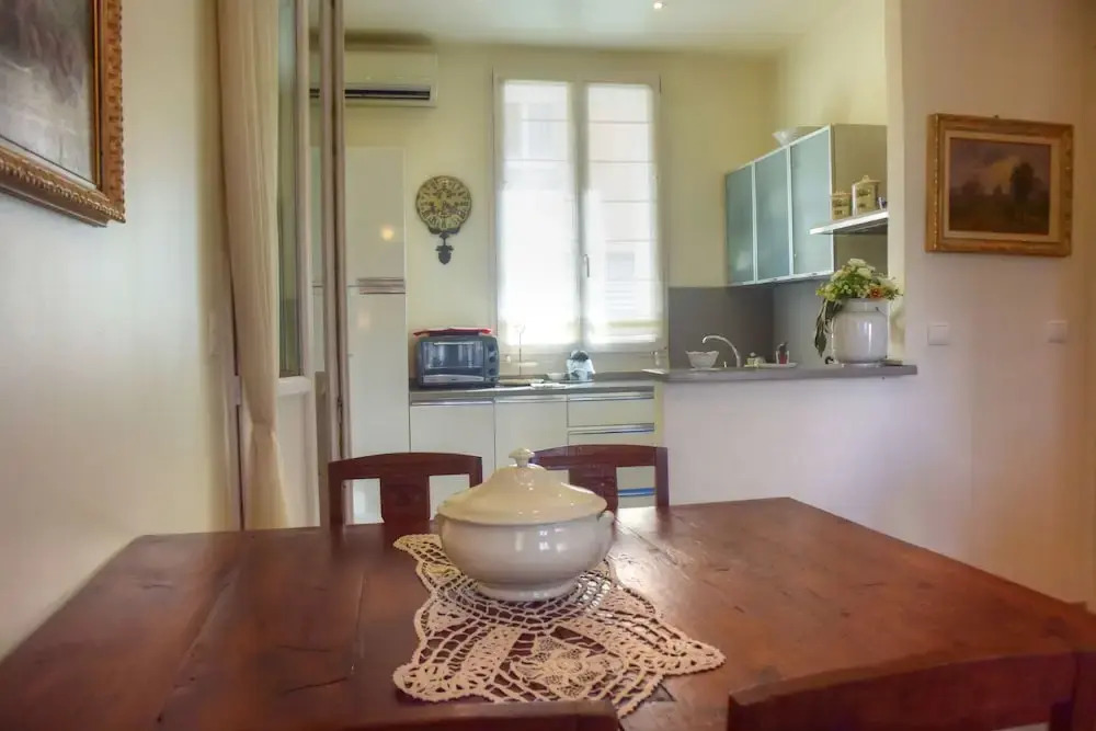 Bel appartement 3P dans villa