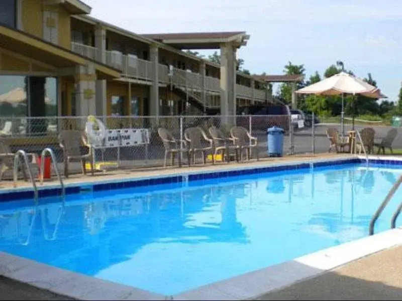 Big Spring Inn Madisonville