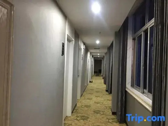 Shitai Hotel