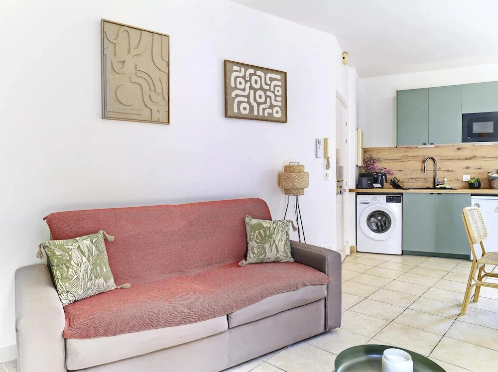 Family Apartment in Juan les Pins
