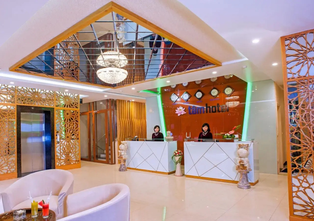 Tam Hotel
