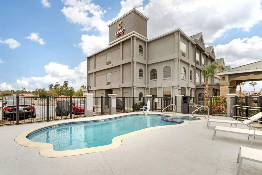 Comfort Suites Shenandoah-The Woodlands