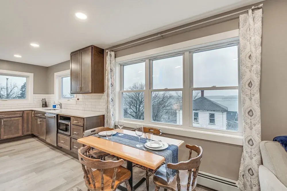Newly Renovated Maine Retreat: Deck w/ Ocean View!