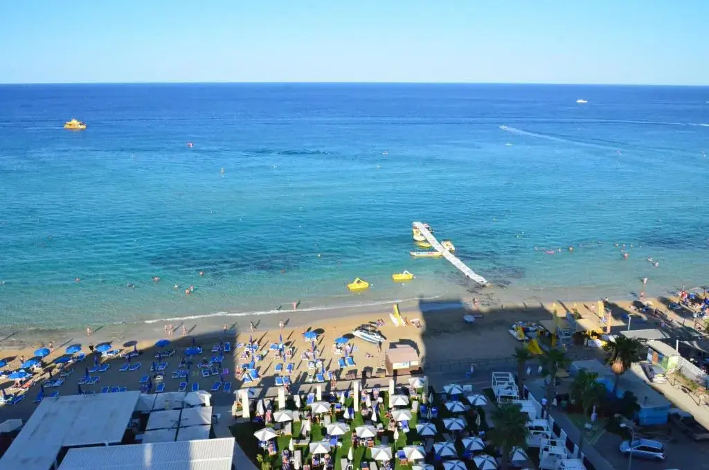 Flamingo Paradise Beach Hotel
