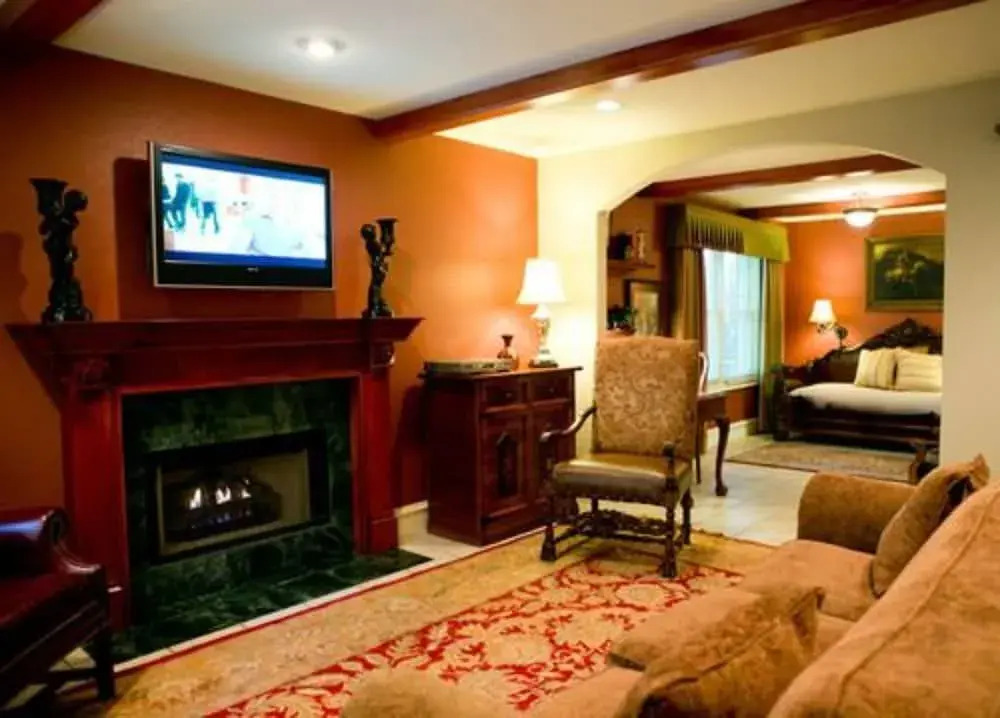The Sanford House Inn & Spa