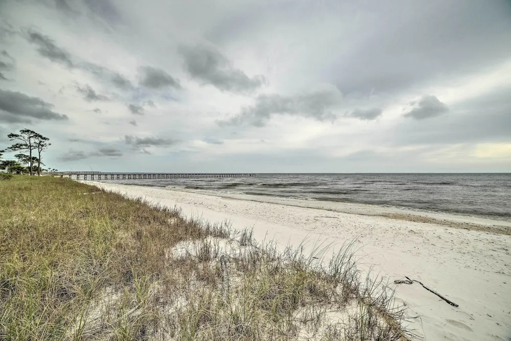 Port St Joe Home - Walk to Beach + Restaurants!