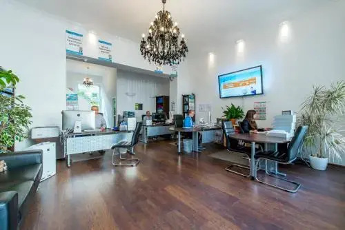 2 Private Single Rooms (5650)