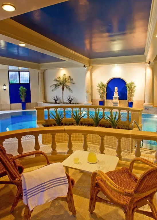 Hyll Hotel
