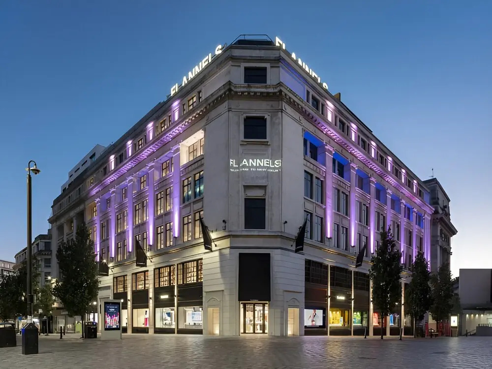 Spacious Duplex City Centre Apartment, 30 Second Walk to Lime Street