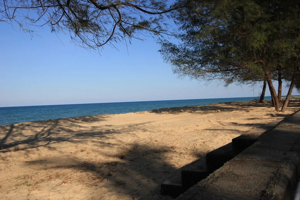 Gem Beach Resort