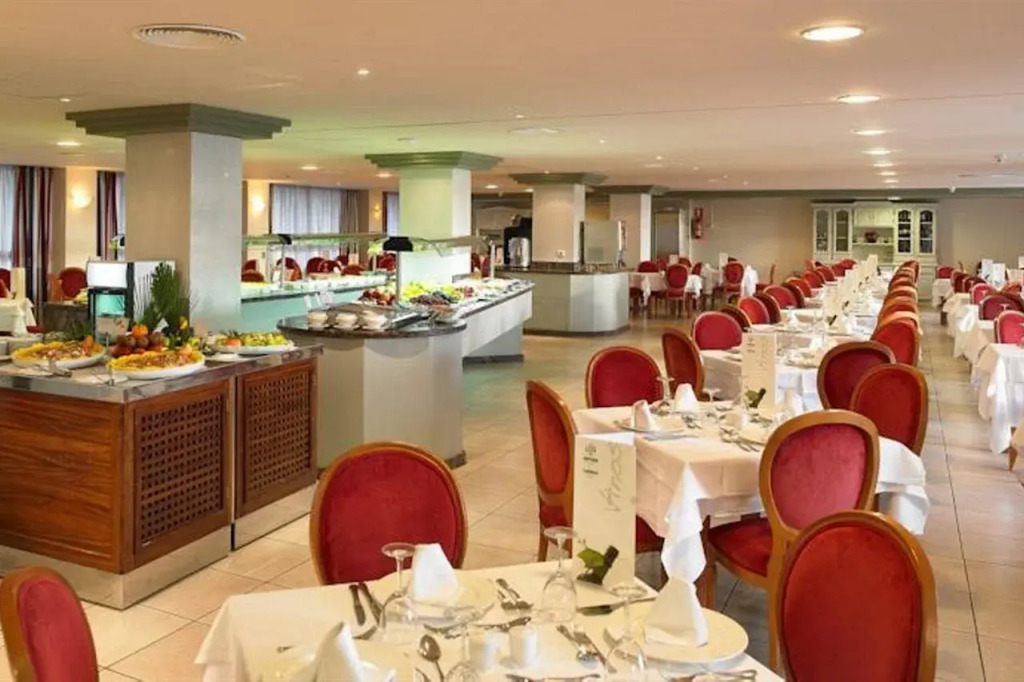 Universal Hotel Neptuno