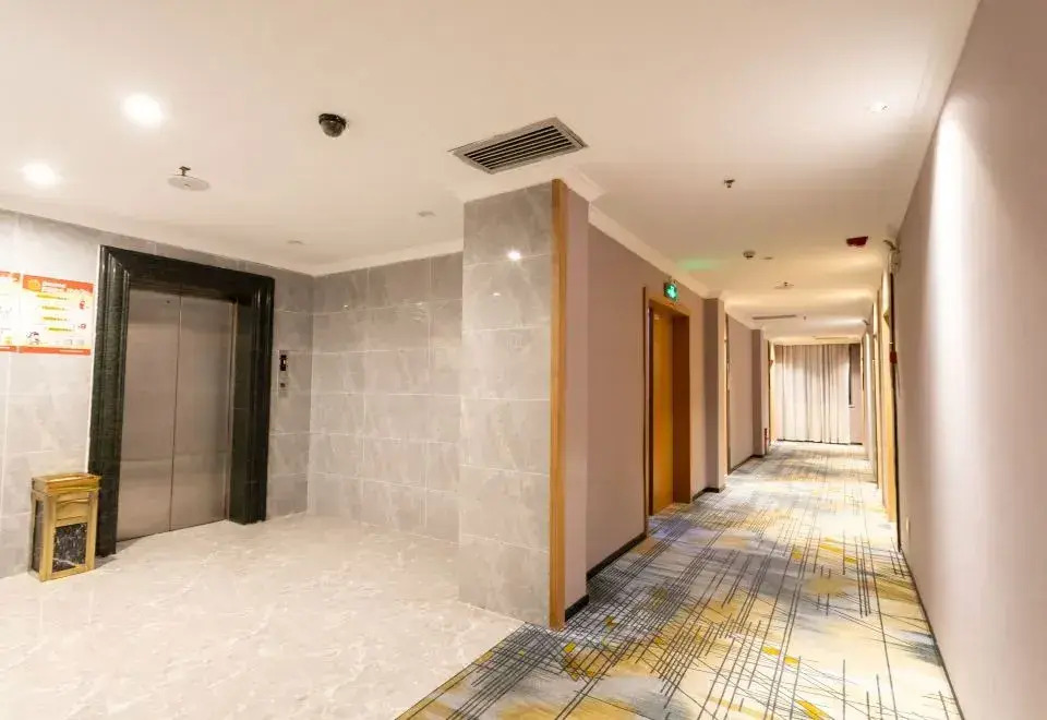 New silesia hotel