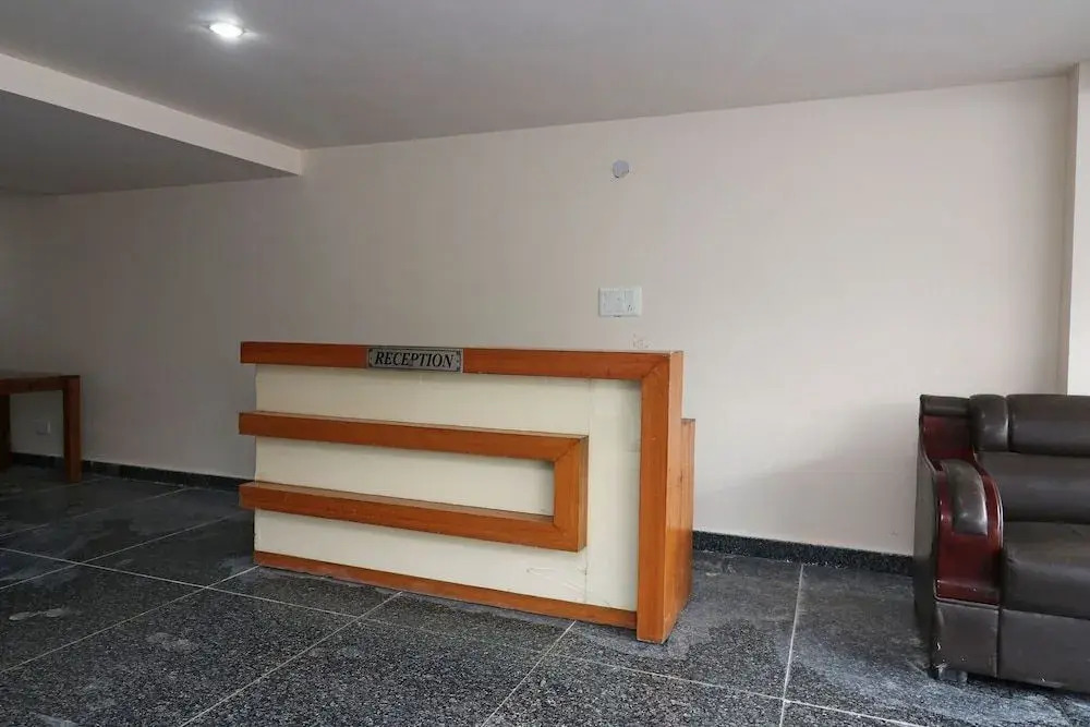 Oyo 37908 Hotel Prime