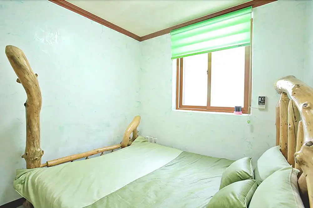 Hongcheon Sol Pension