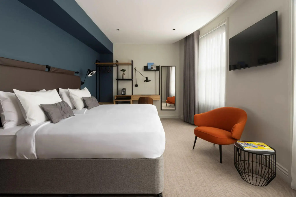 The 55 by Le Mirage