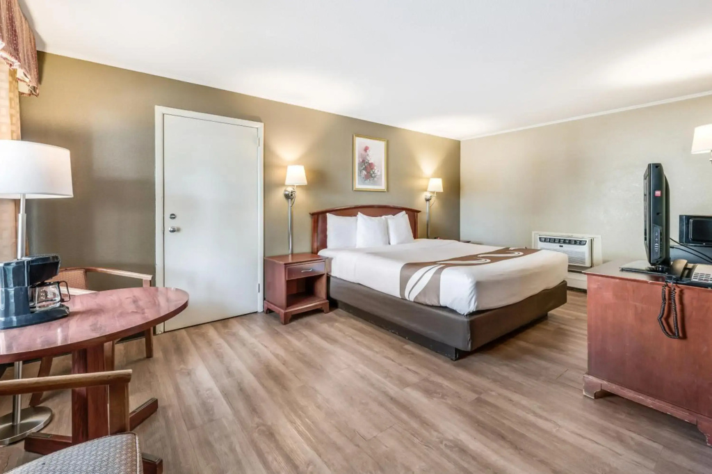 Rodeway Inn Poughkeepsie