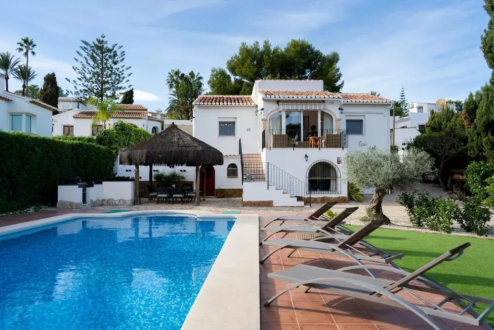 Villa Sol in Javea With 3 Bedrooms and 4 5 Bathrooms