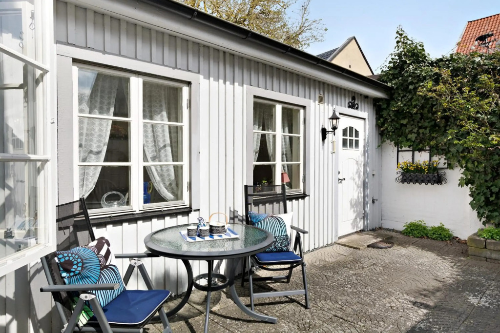 Charming Townhouse in Central Ystad
