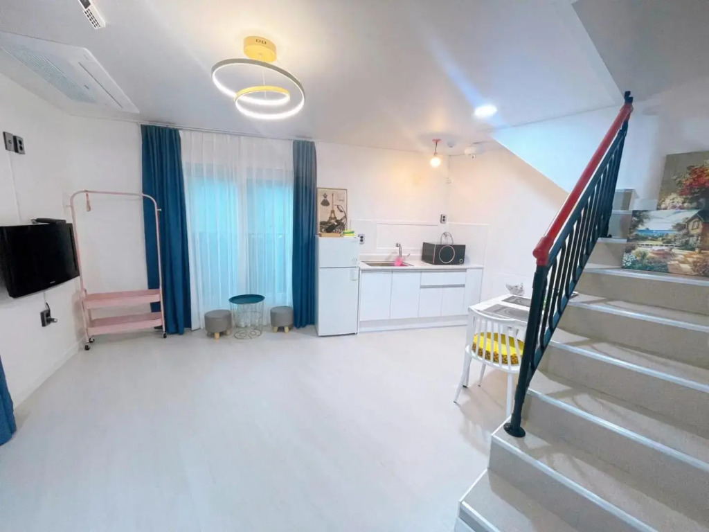 Petit House