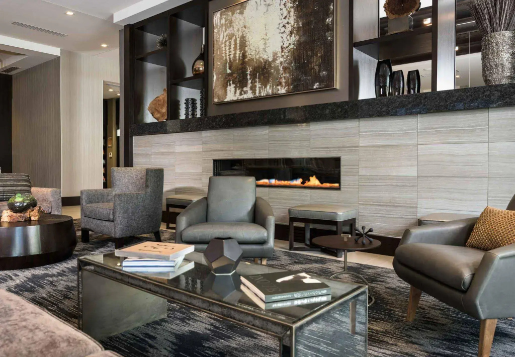 Courtyard by Marriott Edgewater NYC Area