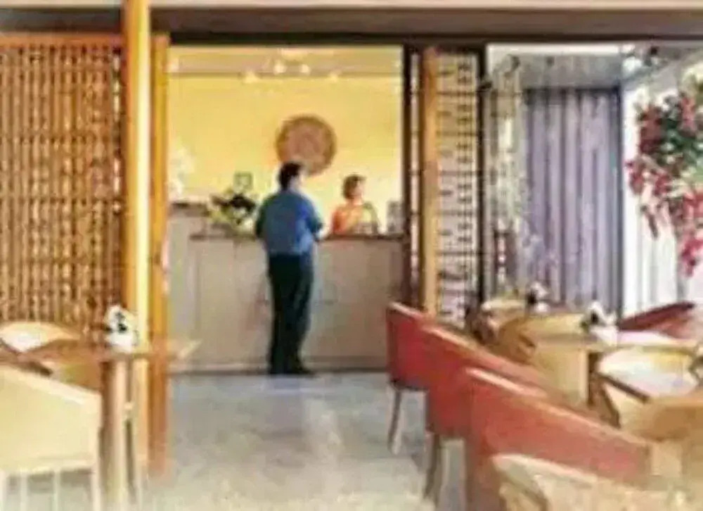 Logis Hôtel & Restaurant Mediterranee