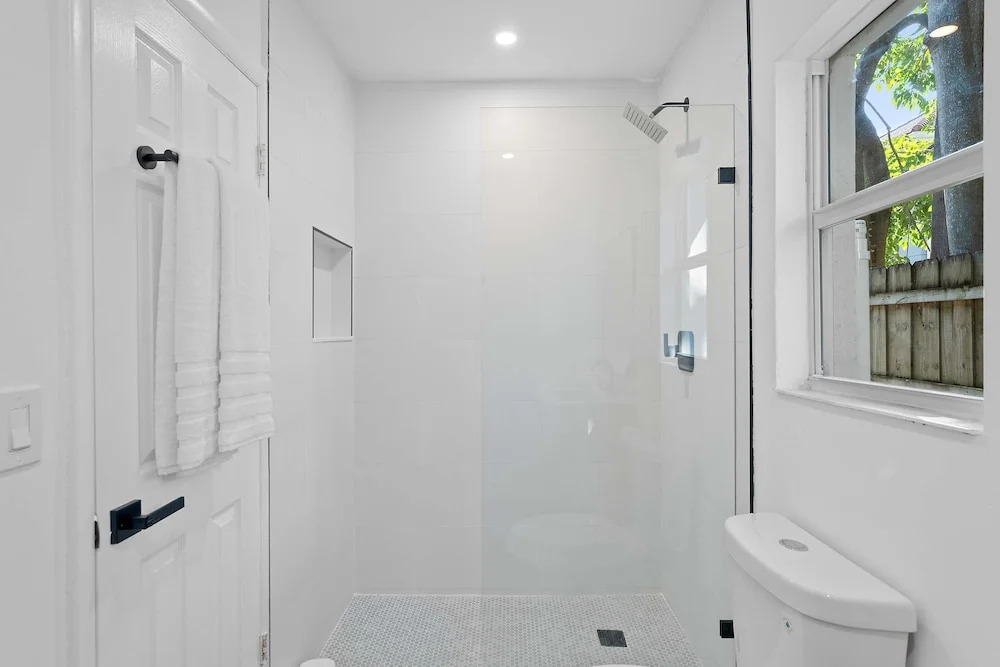 921 Apartment 3 in Fort Lauderdale