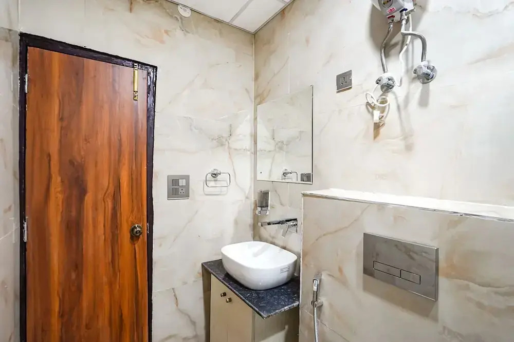 Fabhotel Prime Emporio Villa By Sbg