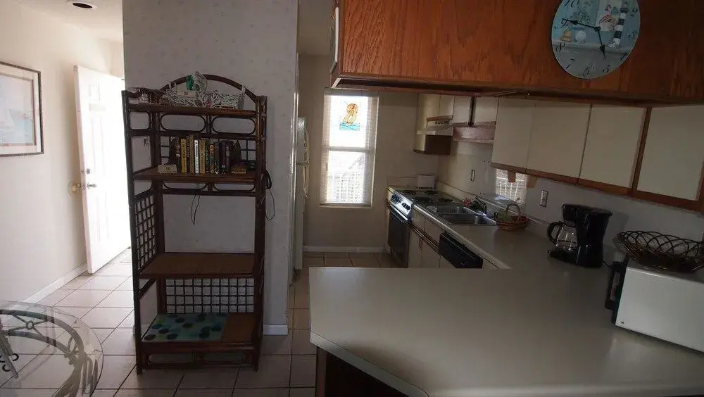 Blue Suede Shoes - 2 Br Condo