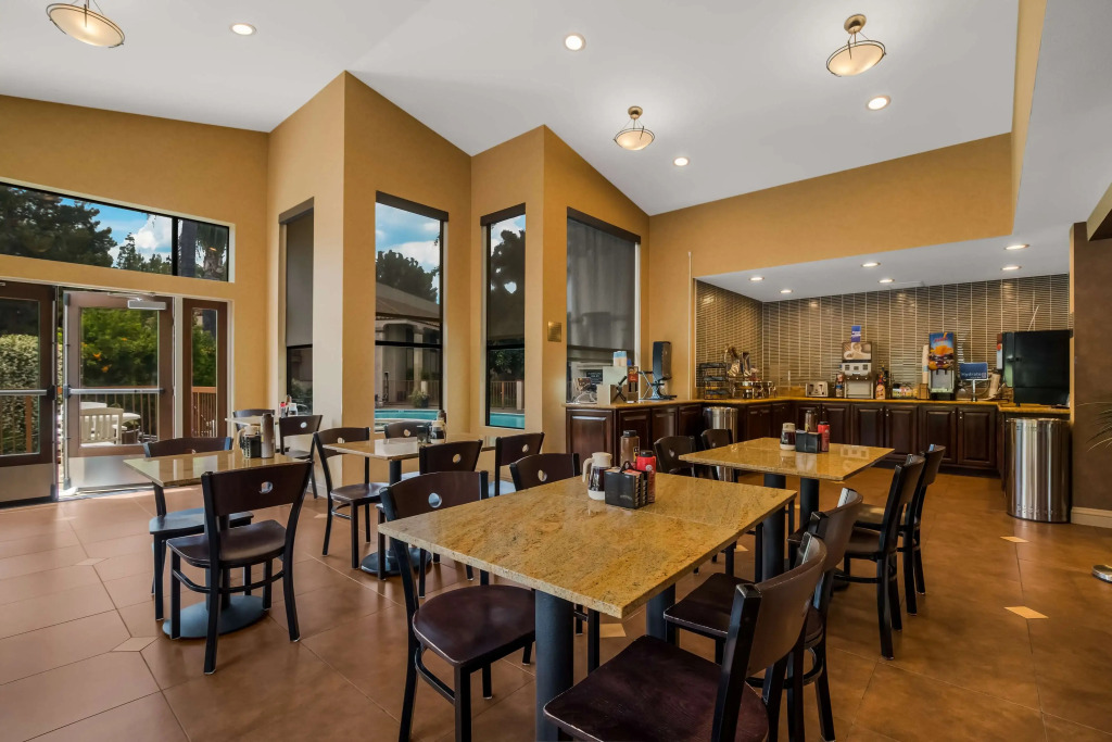 Best Western Diamond Bar Hotel & Suites
