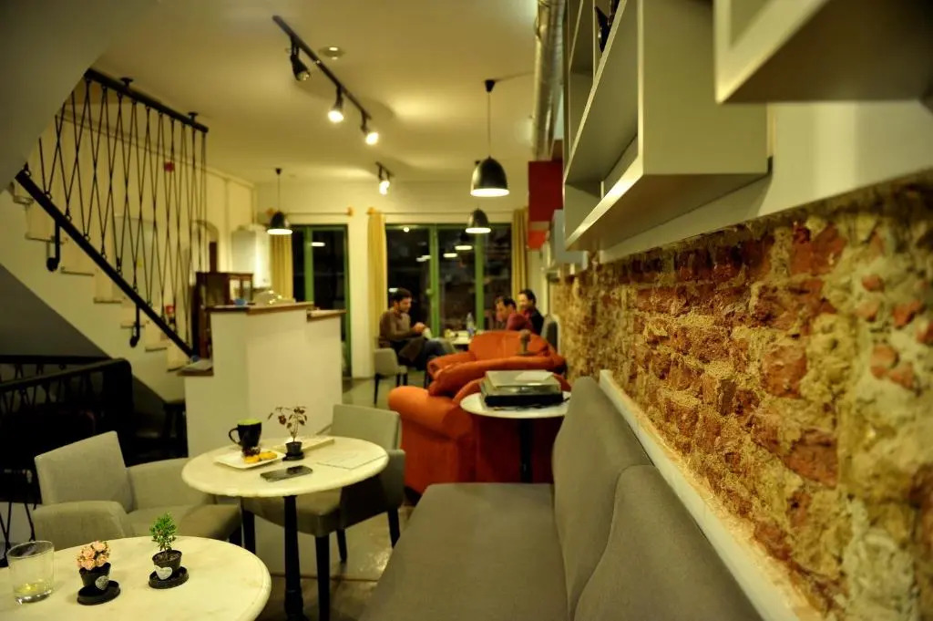 GRAND BELLA VİSTA Hostel