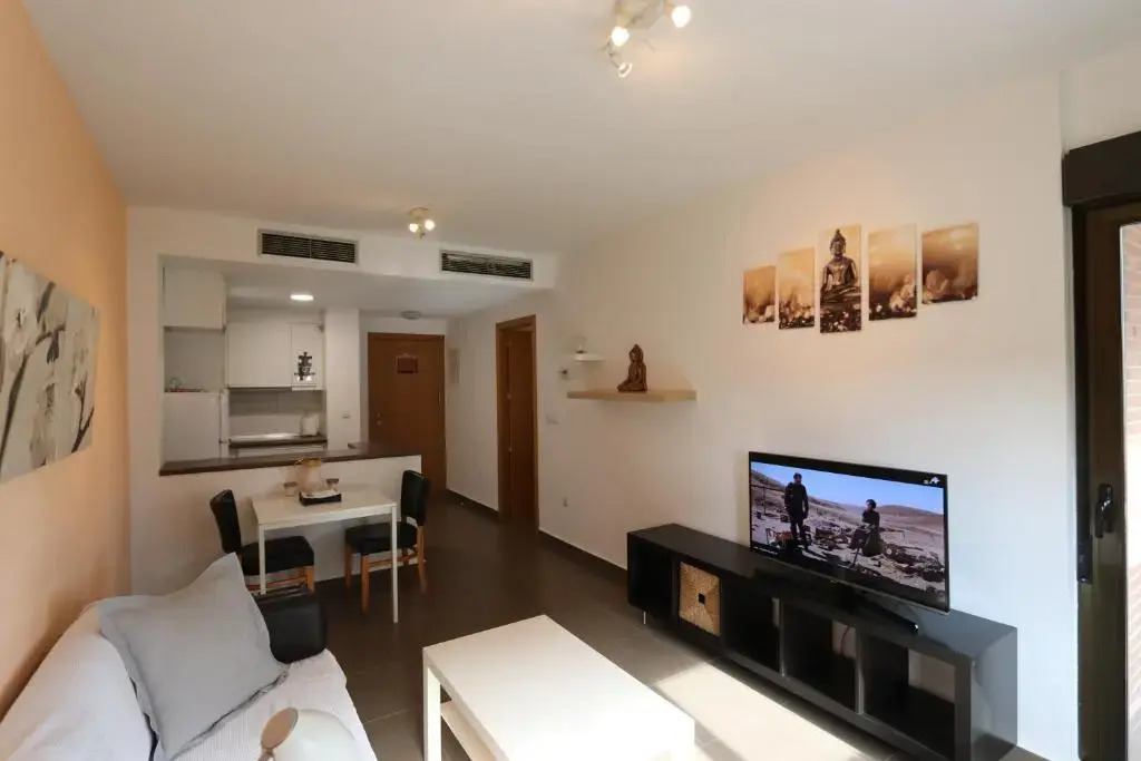 Aguilas Residencial El Cedro BIF2
