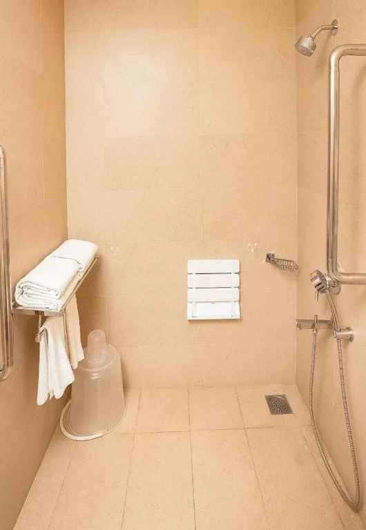 Oyo 24015 Kawal Residency