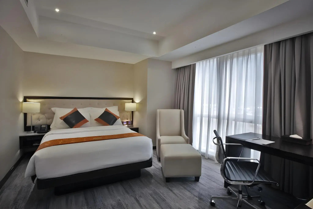 Limketkai Luxe Hotel