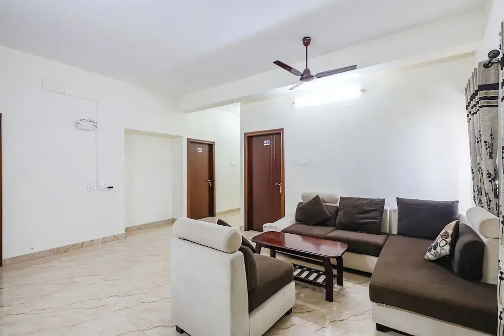 Fen Breeze By OYO Rooms