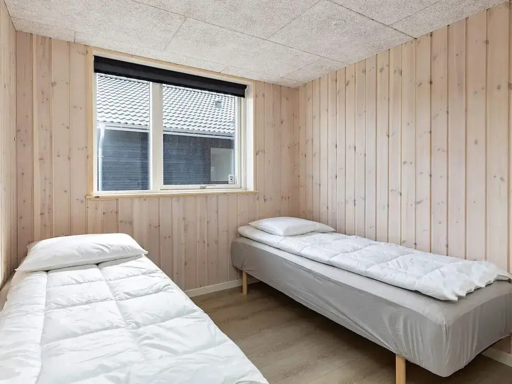 20 Person Holiday Home in Hojslev