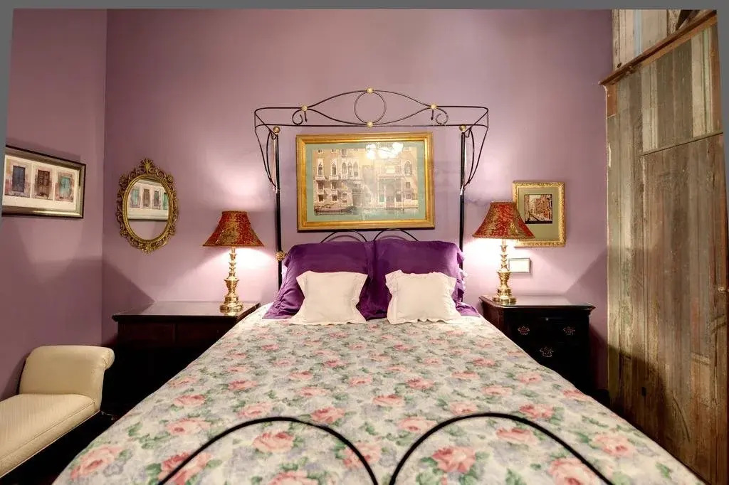Antoinettes Cottage Bed and Breakfast